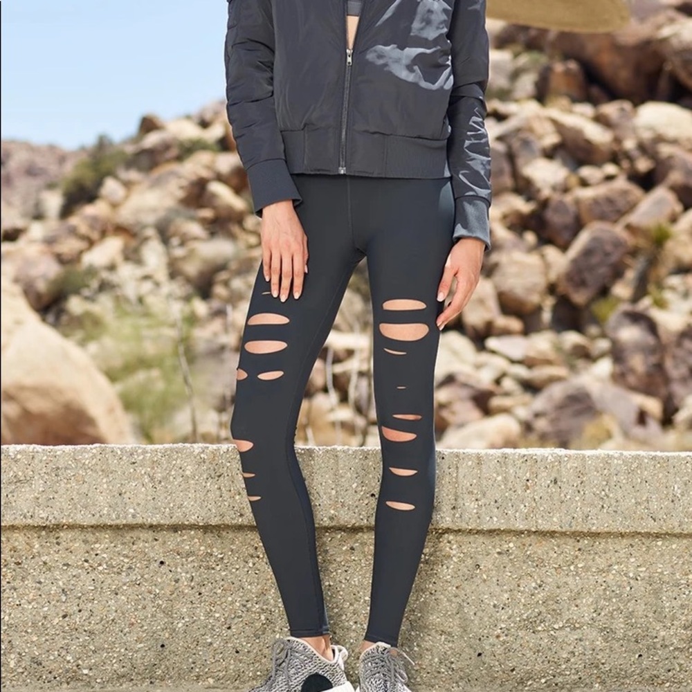 ALO Yoga High-Waist Ripped Warrior Gray Leggings Size S